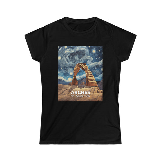 Arches National Park T-Shirt - Women's Starry Night