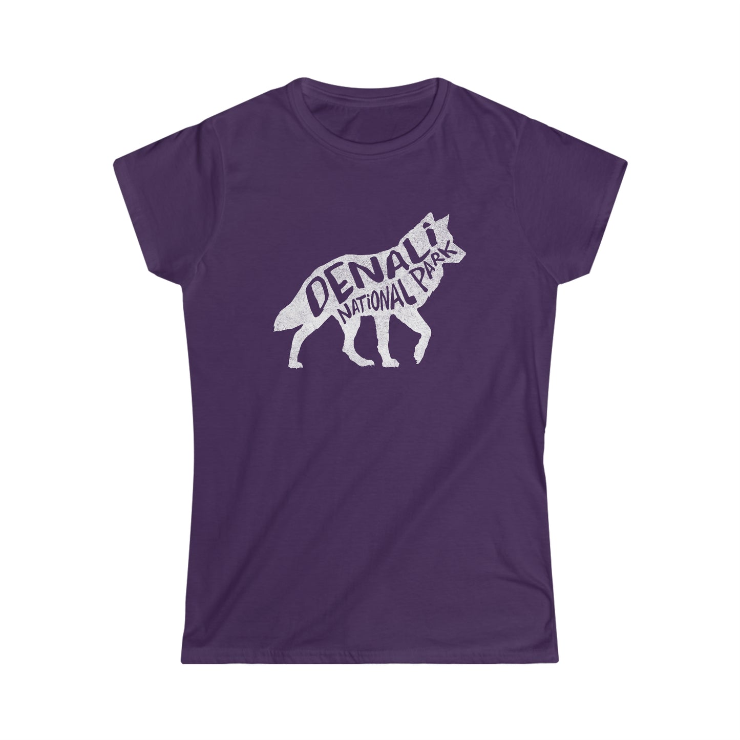 Denali National Park Women's T-Shirt - Wolf