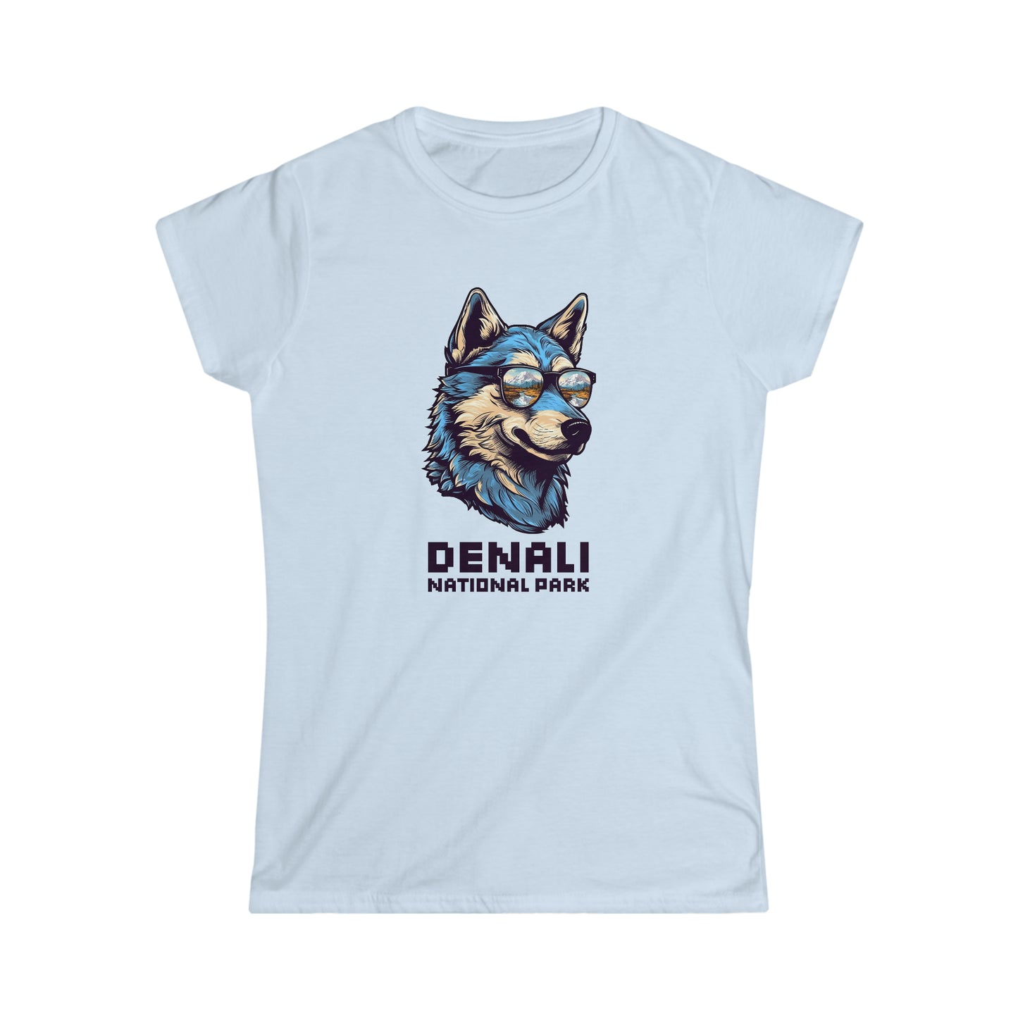 Denali National Park Women's T-Shirt - Cool Wolf