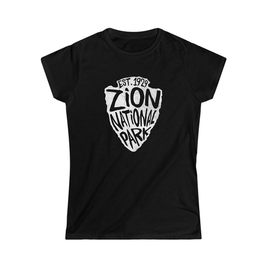 Zion National Park Women's T-Shirt - Arrowhead Design
